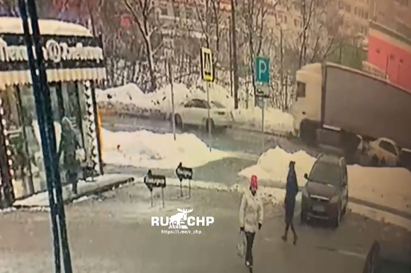 В Вологде водитель фуры насмерть сбил ребенка и скрылся