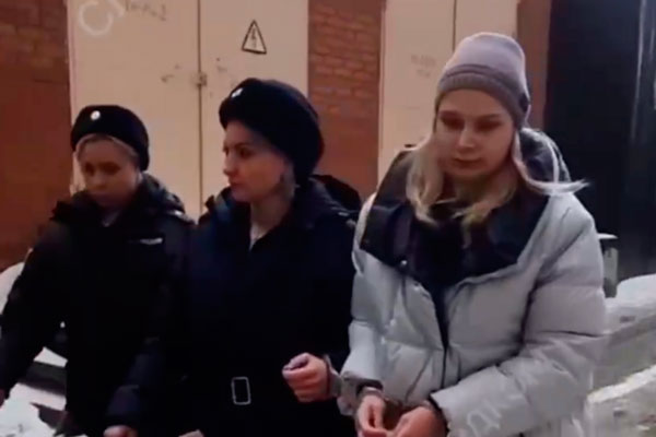 Внучка экс-мэра Самары Тархова сообщила в суде, что не хотела убивать дедушку | Внучка бывшего мэра Самары сказала, что не хотела убивать его