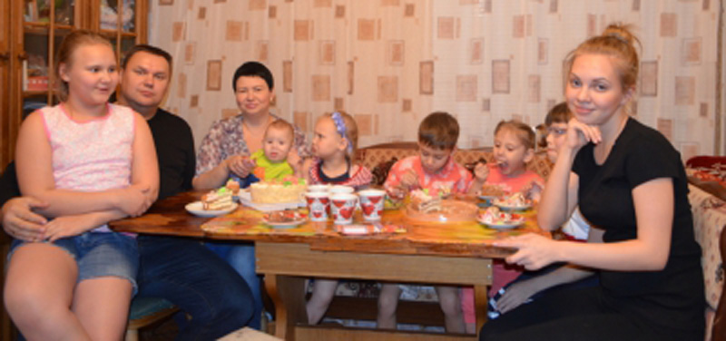 В семье полицейских Выгузовых «Тринадцать» - для любви счастливое число!