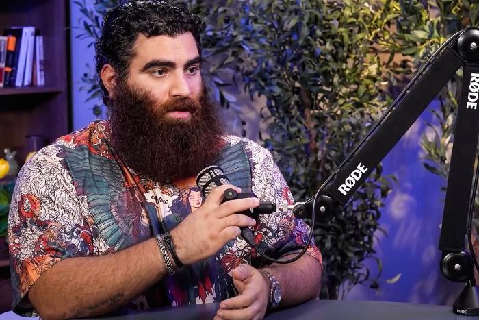 Против блогера Арсена Маркаряна возбудили дело о реабилитации нацизма | Блогеру Арсену Маркаряну грозит 5 лет тюрьмы 