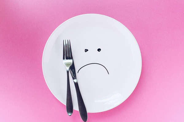 Схемы интервального голодания повышают риск смерти на 91 процент | Названы главные риски схем интервального голодания