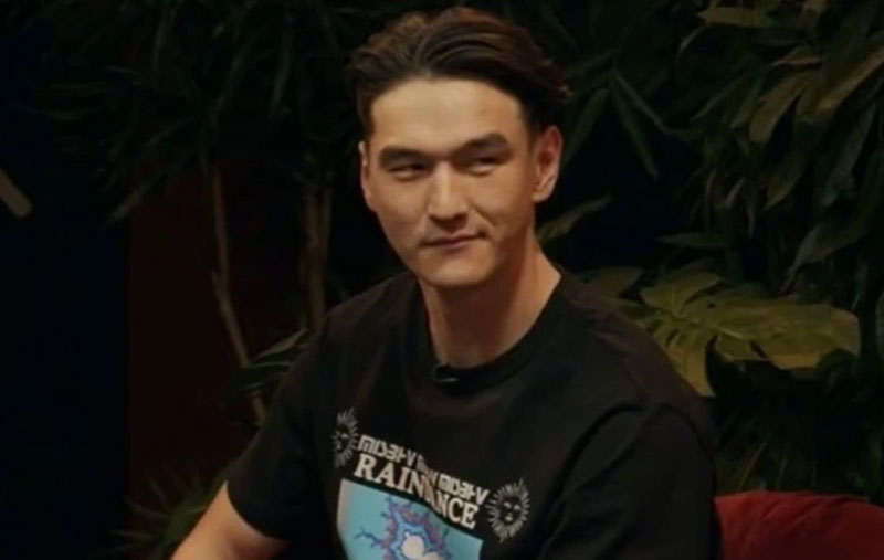 Сабурову закрыли Россию на 50 лет: что случилось со звездой стендапа | Стендап-комику Нурлану Сабурову закрыли въезд в РФ