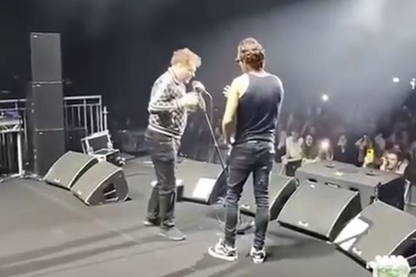 Блогер Хованский подрался с Моргенштерном на концерте в Сербии