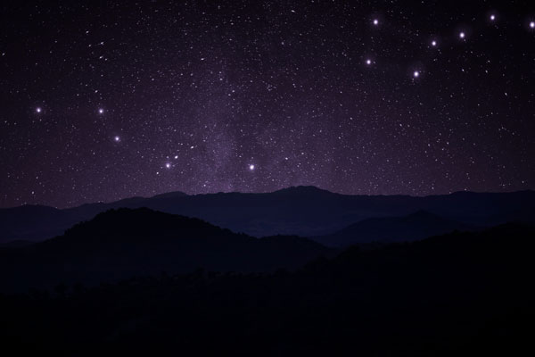 В Москве памятки по ориентированию по звёздам вызвали критику | Депутат Леонов раскритиковал совет ориентироваться по солнцу и звёздам в Москве