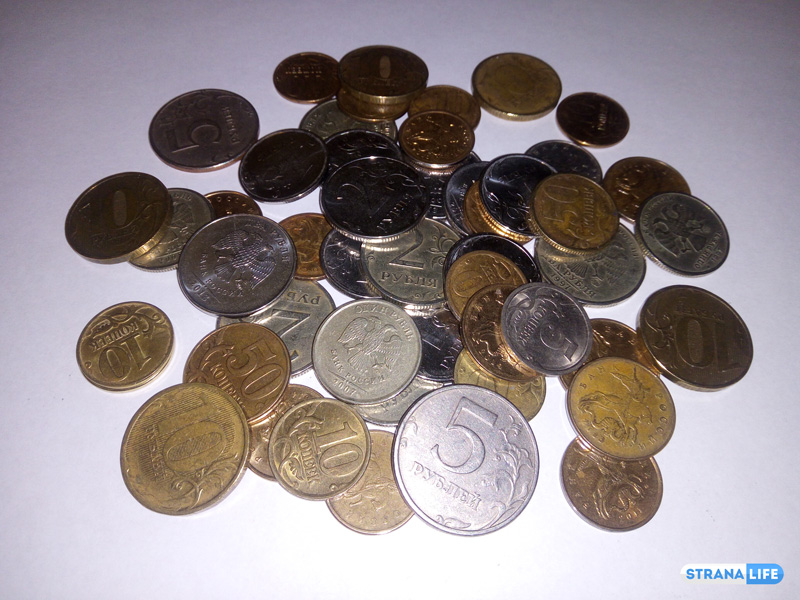 Чиновникам будут дарить подарки... за их же деньги