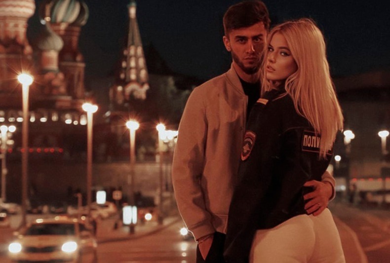 Блогера Руслана Бобиева и его подругу приговорили к 10 месяцам колонии