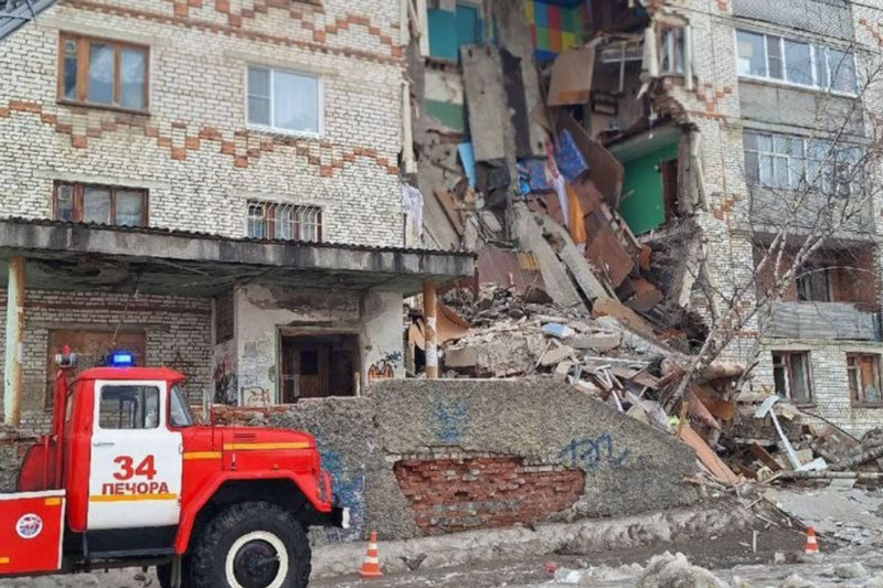 Мэрия Печоры признавала обрушившийся в городе дом пригодным для жизни | Обрушившийся дом в Печоре считался пригодным для жизни