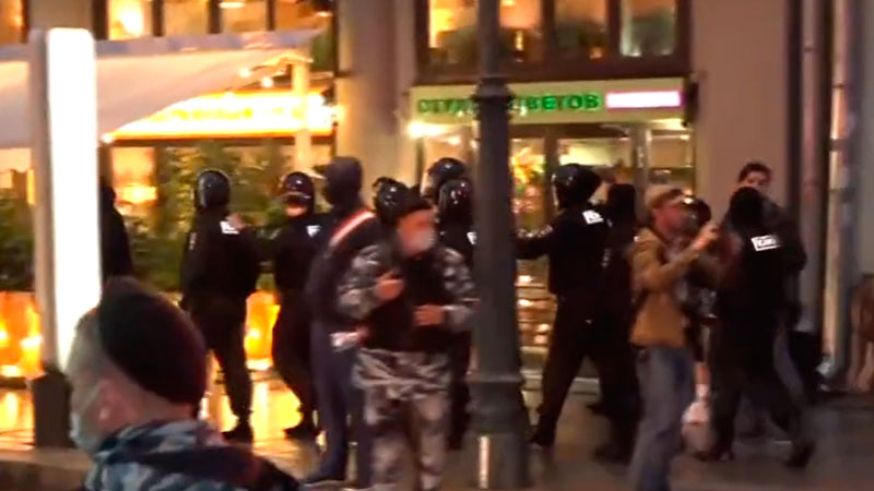 Задержания в центре Москвы на акции против поправок в Конституцию
