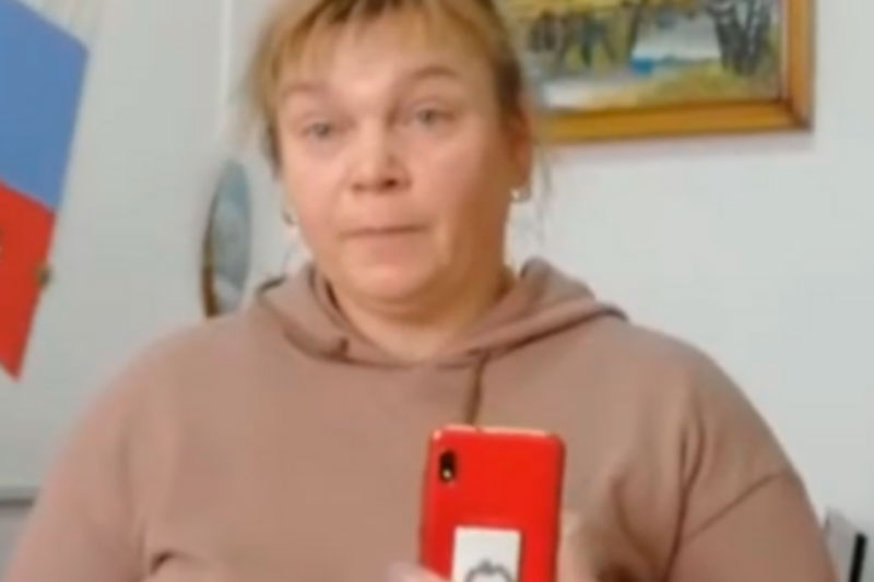 «Мат — моя форма защиты»: обругавшая избирателей депутат объяснила свои слова | Депутаты Североуральска наказали коллегу за мат при общении с жителями