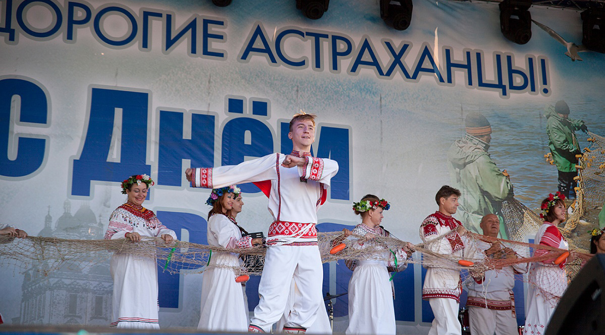 День рыбака астраханцы отметили на фестивале «Живая вода»