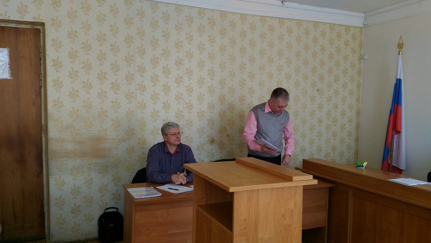 «Других проблем здесь нет». Мэрия превращает Каменск-Уральский в город Глупов