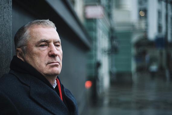 Новый сын Владимира Жириновского: Олег Эйдельштейн официально признал отцовство в суде | Олег Эйдельштейн признался в отцовстве: новый сын покойного Владимира Жириновского