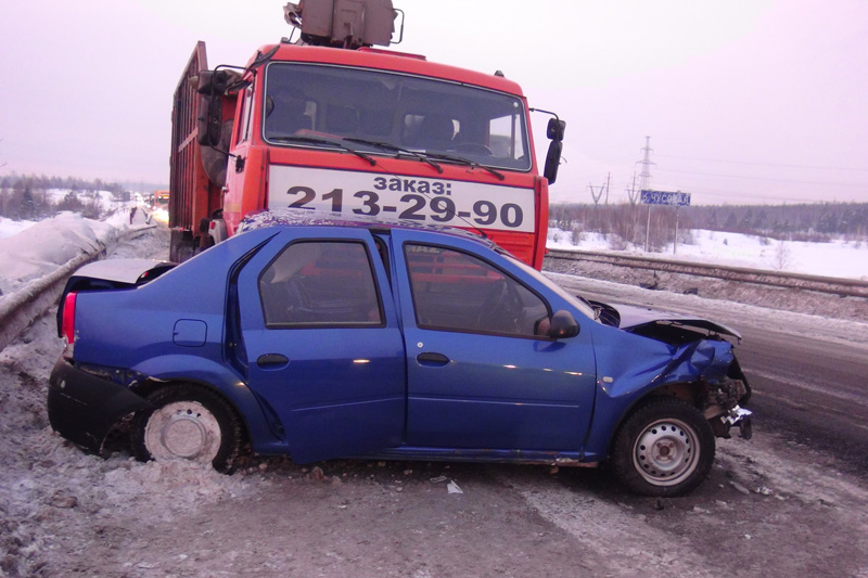 Под Первоуральском в ДТП тяжело пострадал ребенок-пассажир, сидевший в бустере