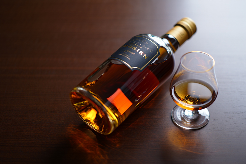 12 человек погибли от суррогатного алкоголя в Ленобласти: среди пострадавших жена продавца | Число погибших от суррогатного алкоголя в Ленобласти выросло до 12 человек