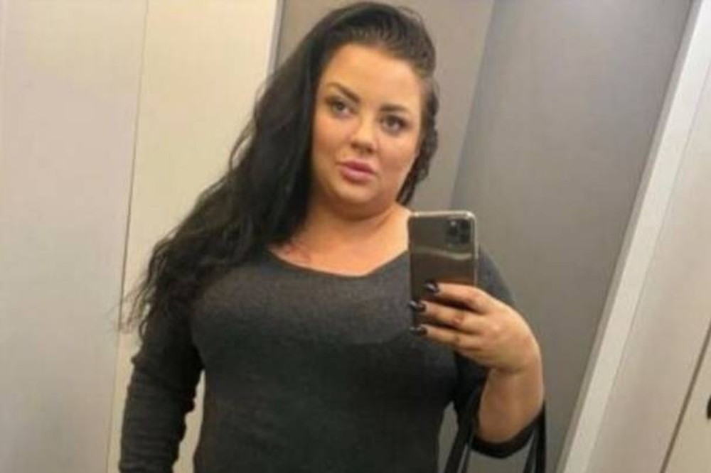 Эскортница спит со своими клиентами, заручившись поддержкой парня, с которым она уже 11 лет вместе