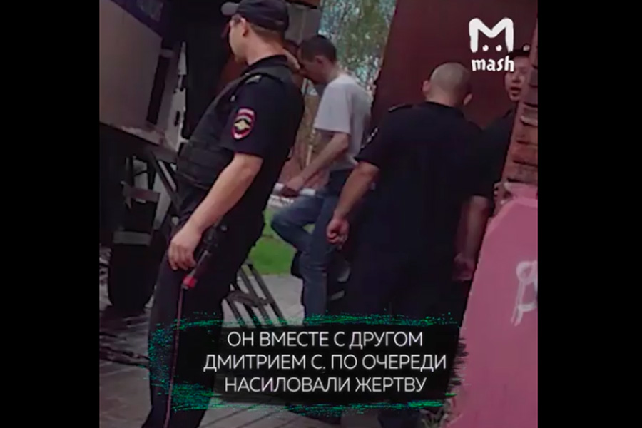 Полицейский взял бизнесвумен в сексуальное рабство, требуя переписать квартиру