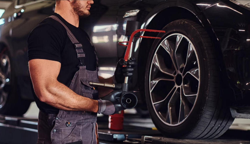 Готовите машину к сезону? Весной шиномонтаж станет дороже на 10–15 %. 4 способа сэкономить — без ущерба безопасности | Шиномонтаж подорожает на 10–15 % весной 2026: 4 способа сэкономить Готовите машину к сезону? Весной шиномонтаж станет дороже на 10–15 %. 4 способа сэкономить — без ущерба безопасности | Шиномонтаж подорожает на 10–15 % весной 2026: 4 способа сэкономить