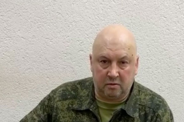 WSJ: генерал Суровикин находится под стражей, его допрашивают