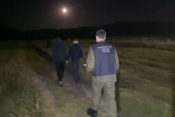 На Урале осудят 16-летнего подростка, проломившего череп школьнице из-за обид | Проломивший череп школьнице уральский подросток предстанет перед судом