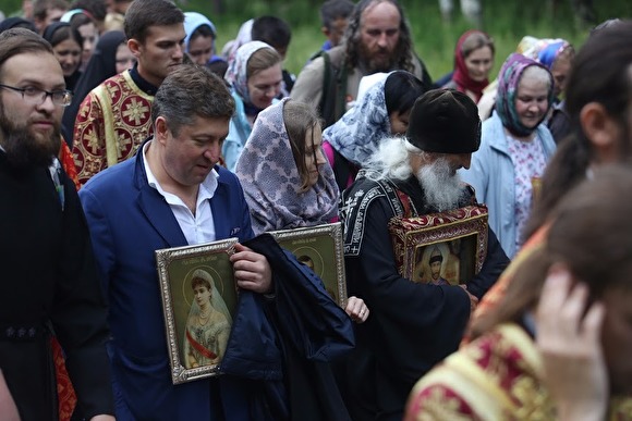 Центр «Э» усмотрел в проповедях схиигумена Сергия признаки экстремизма