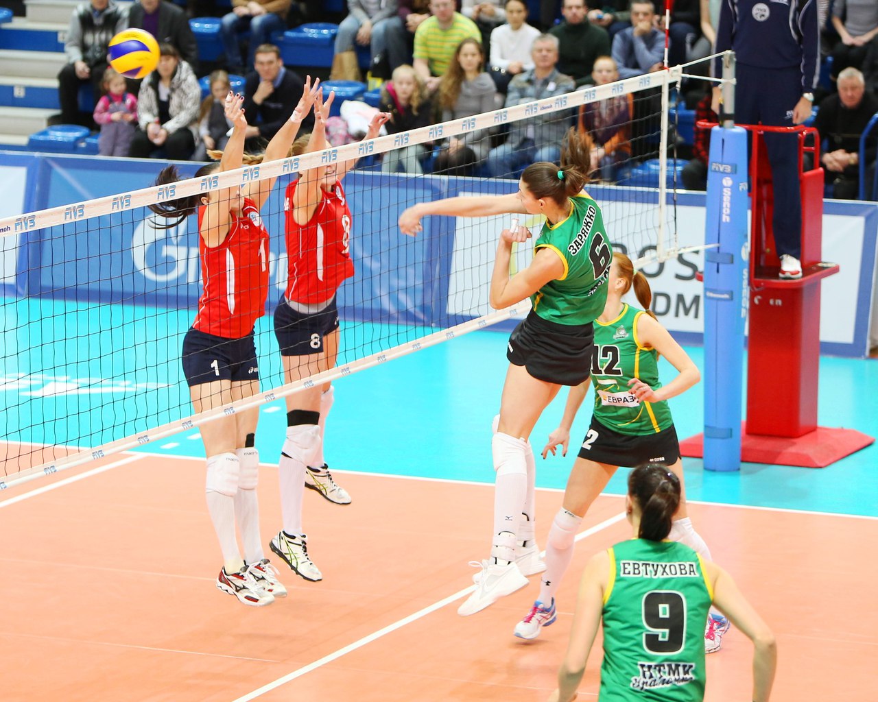 «Уралочка» продолжает беспроигрышный Марафон