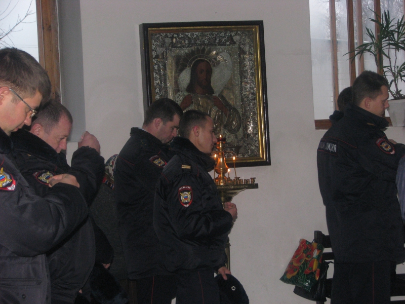 В Павловске с полицейским рассказали о традициях православия