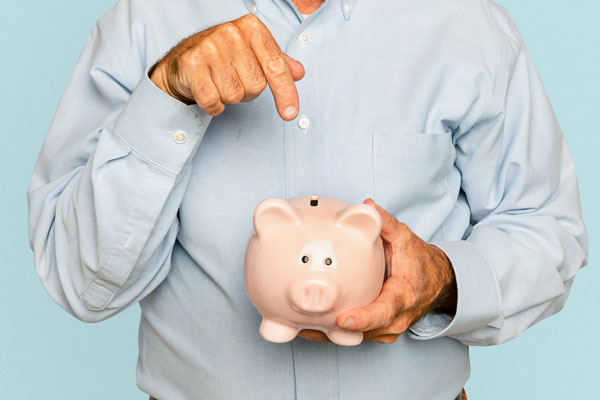 Права пенсионера при завершении трудовой деятельности: поощрительные выплаты и индексация пенсии | Юрист рассказал, какие выплаты может получить россиянин после выхода на пенсию