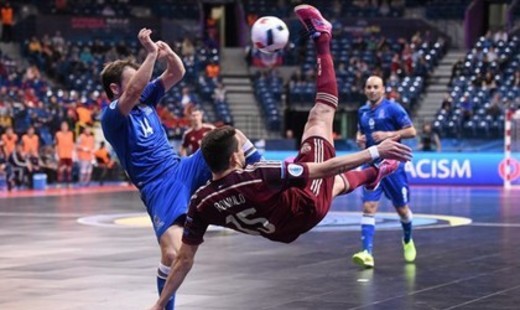 Сборная России крупно проиграла Испании в финале ЧЕ по мини-футболу