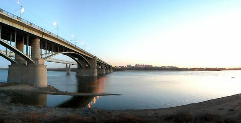 Жителям Новосибирска предложили высказать пожелания к внешнему виду набережной Оби