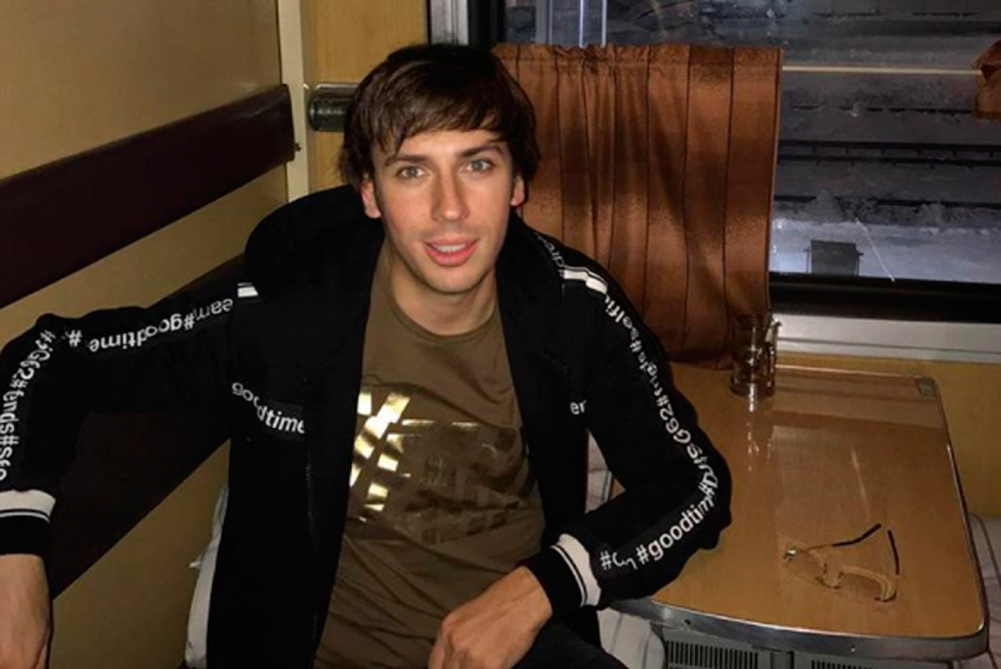 Максим Галкин проехался в купе поезда после критики в соцсетях