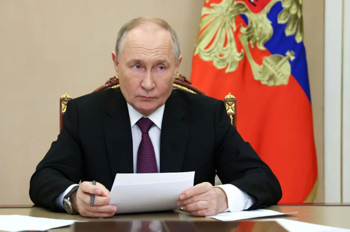 Путин присвоил звание Героя Труда пяти россиянам