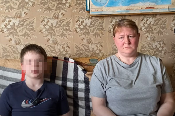 Россиянка пожаловалась на травлю её сына в школе из-за желания стать военным. Видео