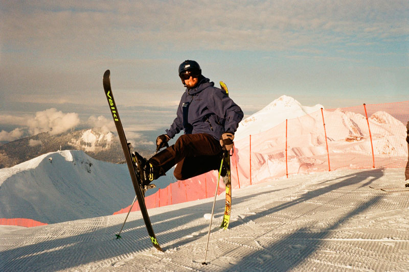 «Трагедия на склонах Сочи»: Звёздный горнолыжный инструктор Иван Хорьков погиб под лавиной