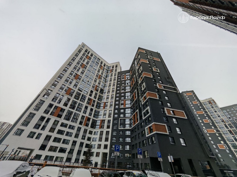 В России предложили бесплатно предоставлять жильё многодетным семьям по советскому образцу